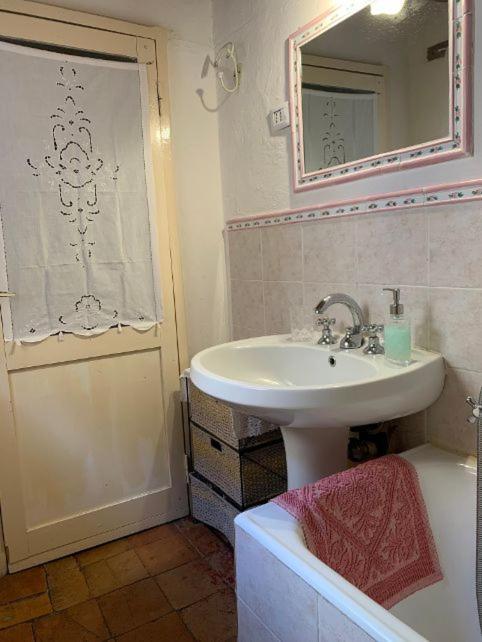 Dimora Toscana Apartment Seggiano Bagian luar foto